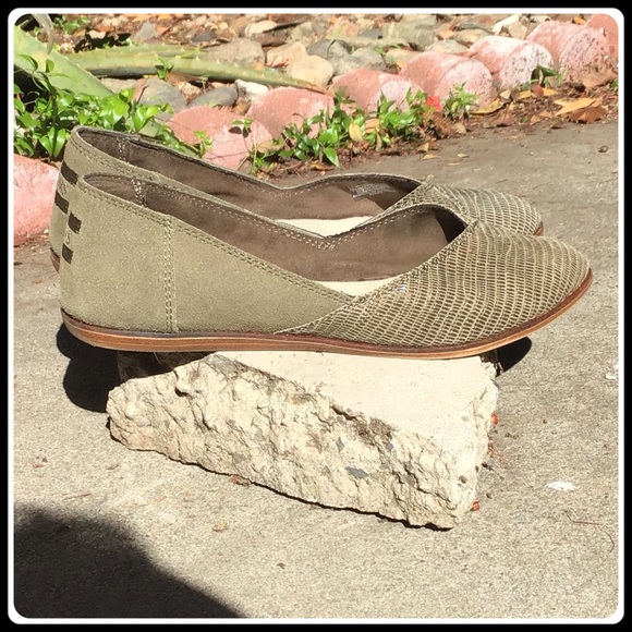 Tom’s Olive green Jutti flats - Picture 9 of 10